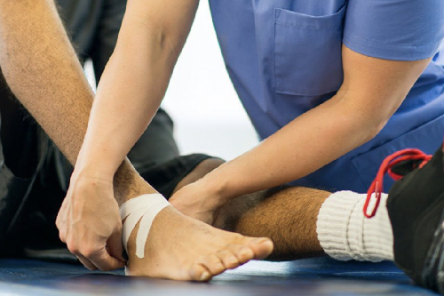 Atención a lesiones deportivas y/o accidentes